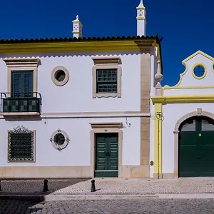 faro-tradicional-house-city-center.hotelaalgarve.com/